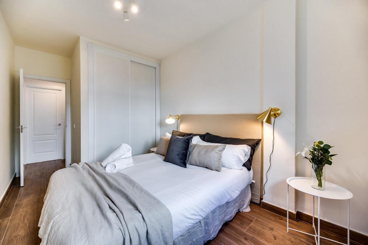 Vacation I 1 Puerto Banus Sea Front Rental, Renovated *