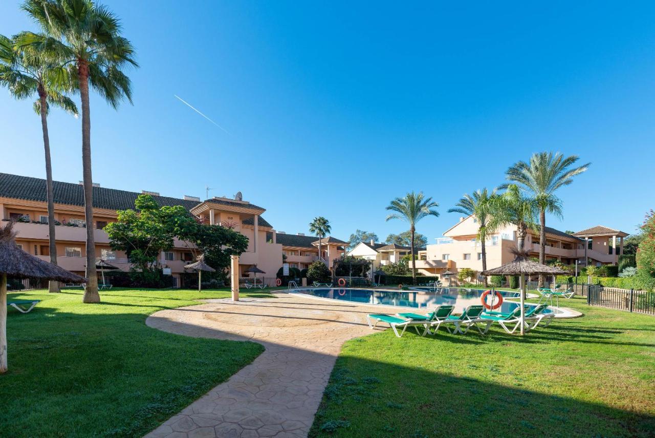 Holiday home Penthouse In Elviria *