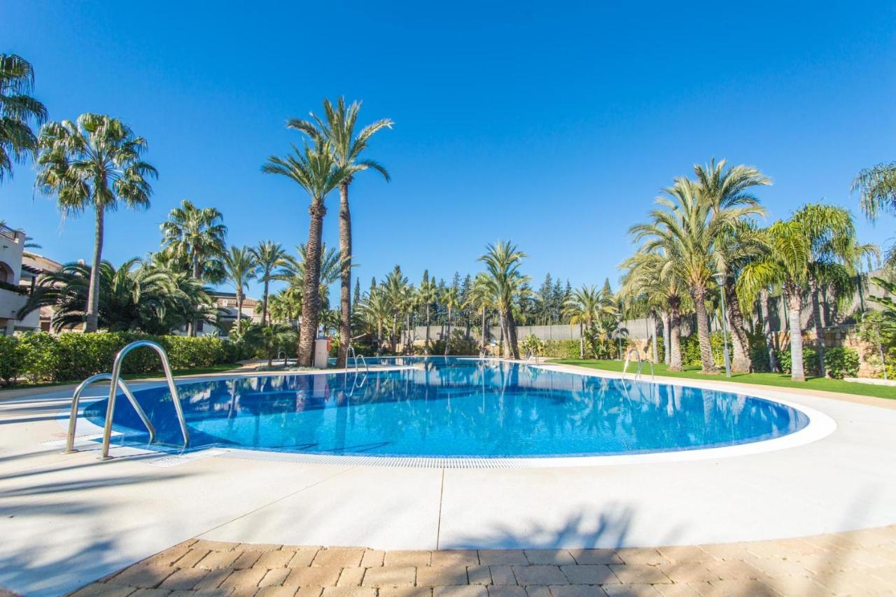 Modern & Peaceful 2br W/parking - Medina Banus Marbella