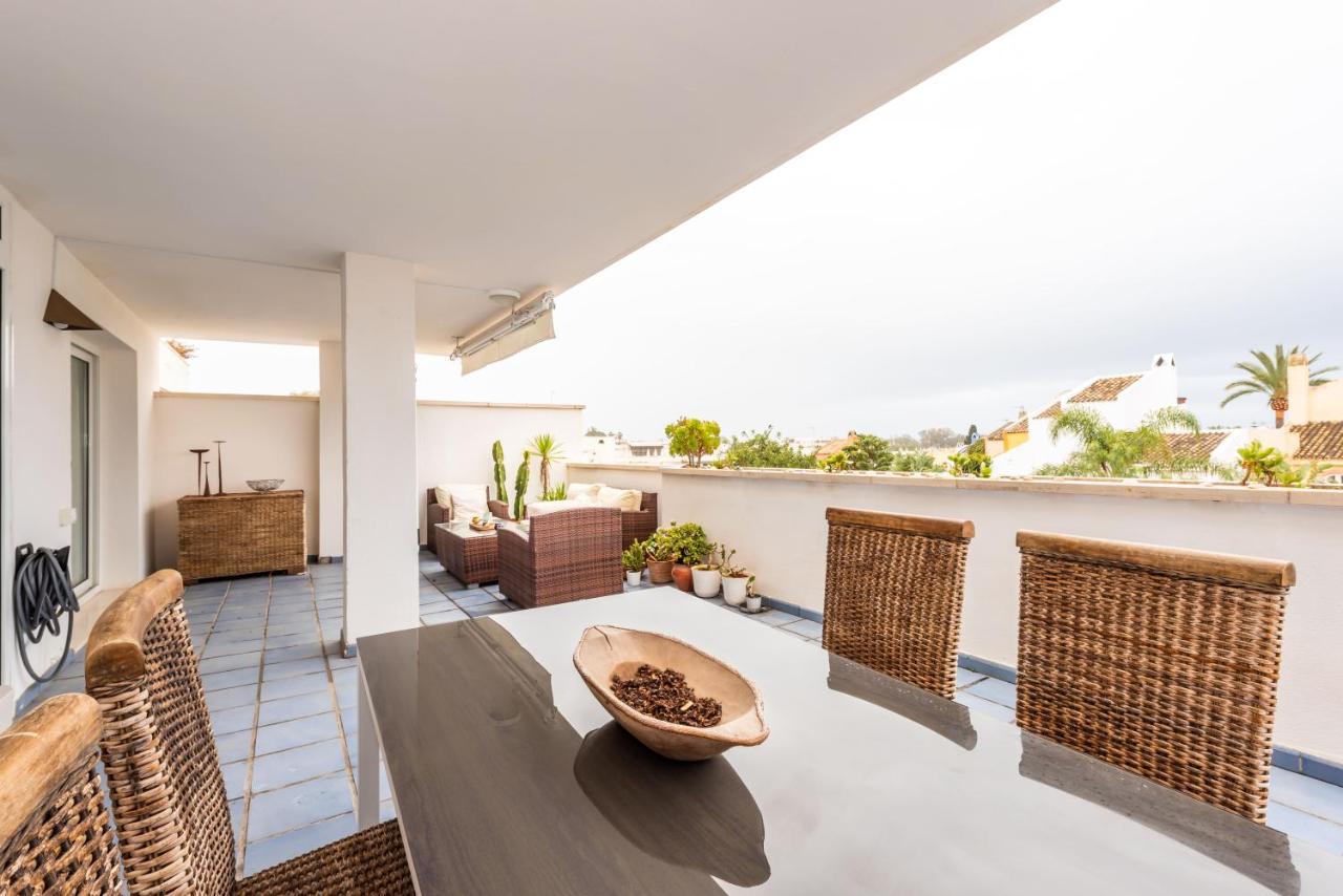 Altos De Banus Iii Apartment *