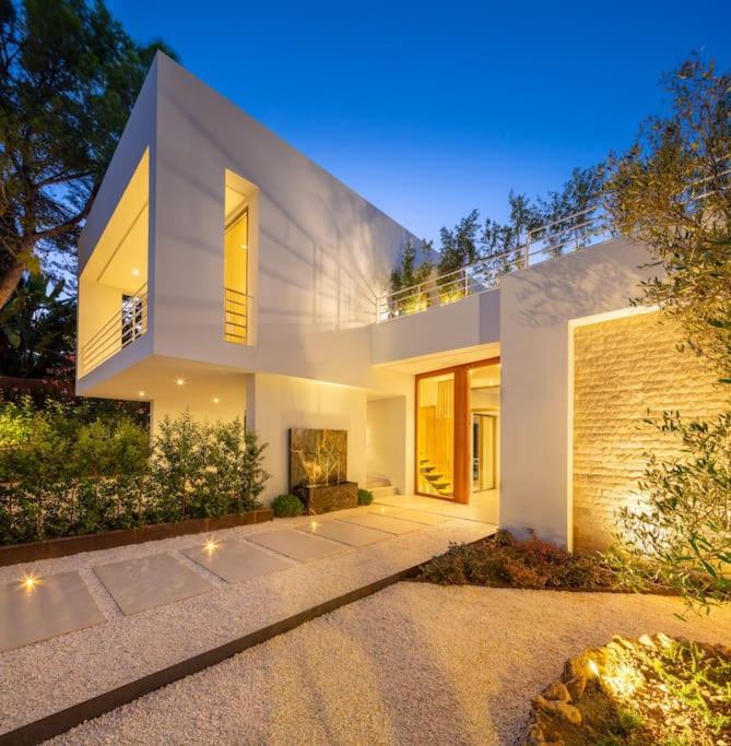 Pousada Amazing Modern Located Mins From Rdr234 Marbella