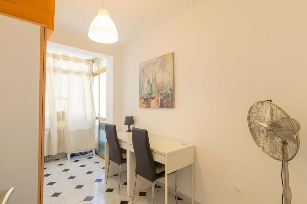 Piso De 2 Playa Bajadilla Centro Apartment