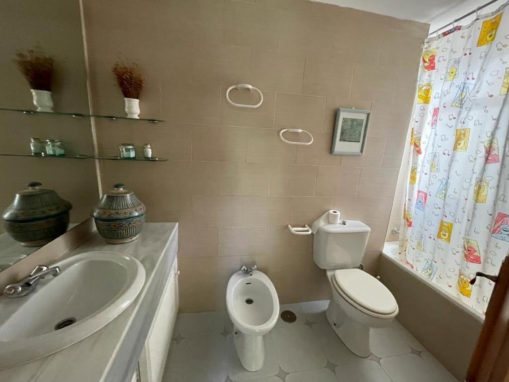 Spacious House With Private Pool Next To Golf Club