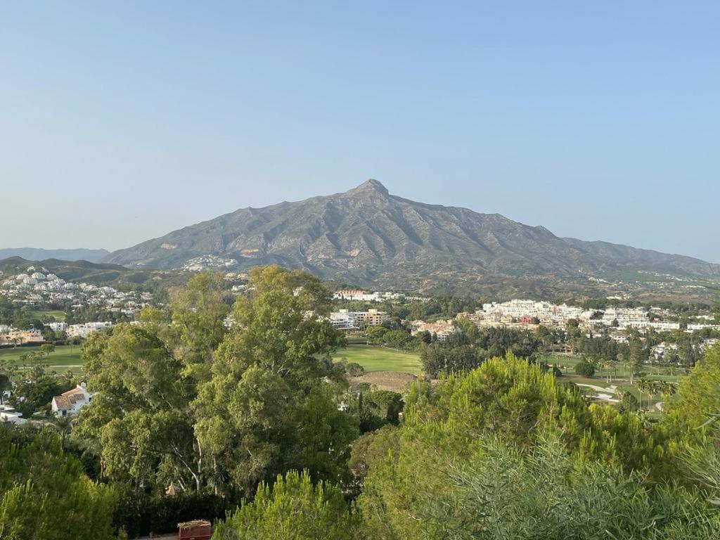 Holiday home Spacious House With Private Pool Next To Golf Club