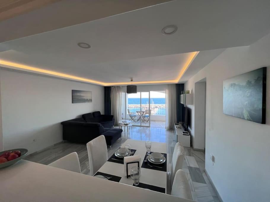 Zeer Luxe In Puerto Banus Appartement Marbella