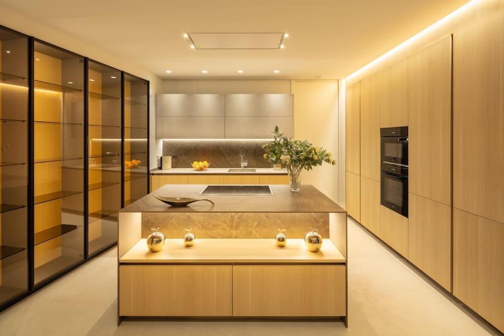 Amazing Modern Located Mins From Rdr234 Pousada Marbella