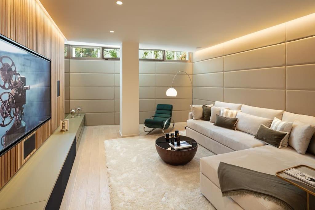 Amazing Modern Located Mins From Rdr234 Pousada Marbella