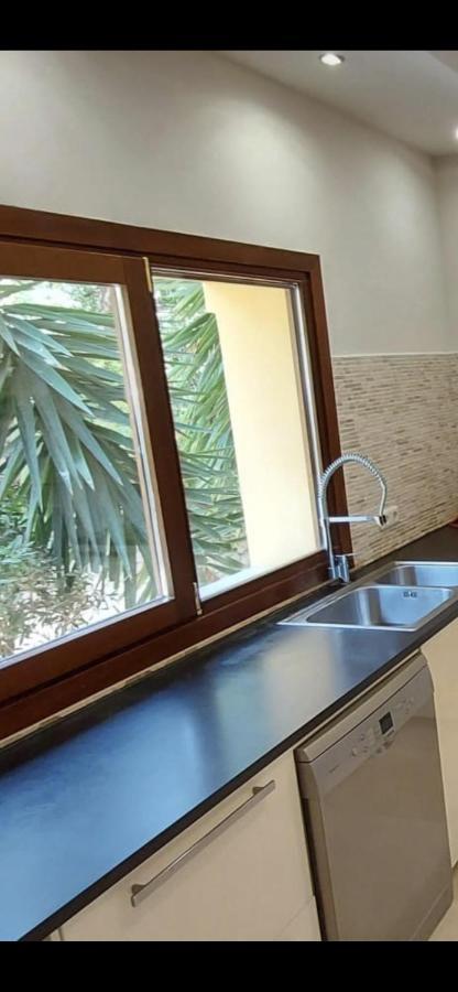 Imperial - Chalet Independiente En * Marbella
