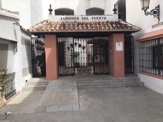 Jardines Del Puerto