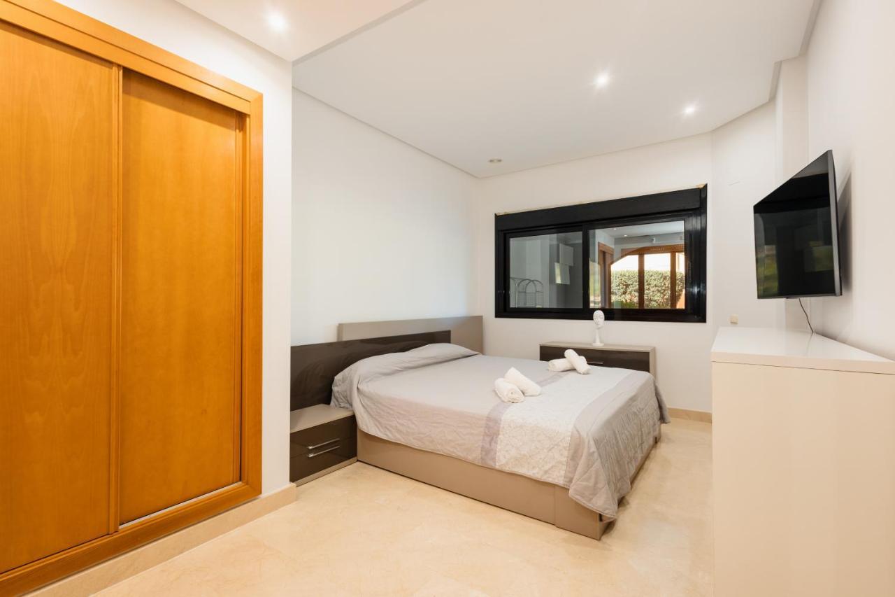 With 3 Bedrooms, Terrace, Indoor Pool And Sauna At 100 M From The In Puerto Banus Marbella
