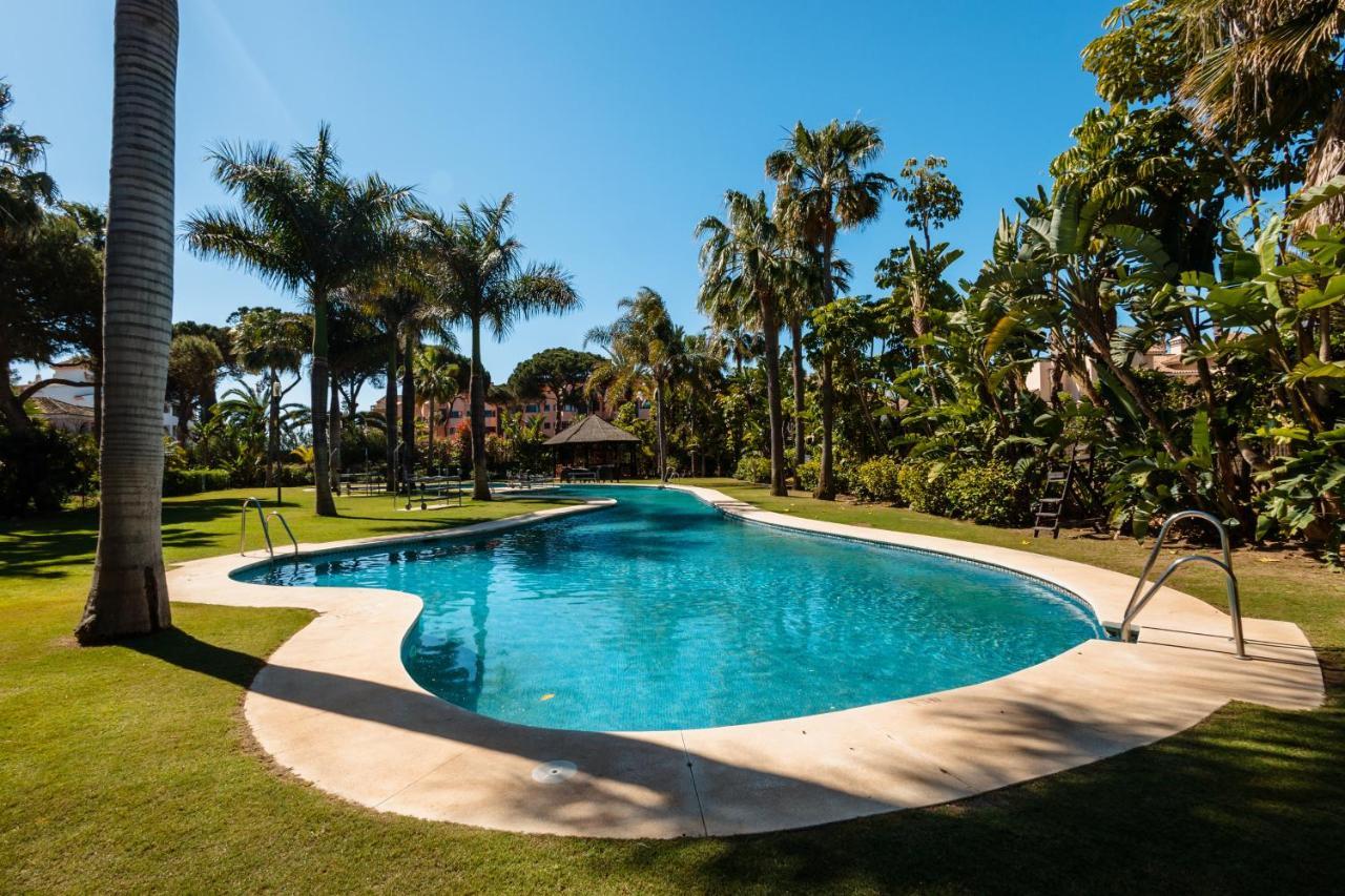 With 3 Bedrooms, Terrace, Indoor Pool And Sauna At 100 M From The In Puerto Banus Marbella