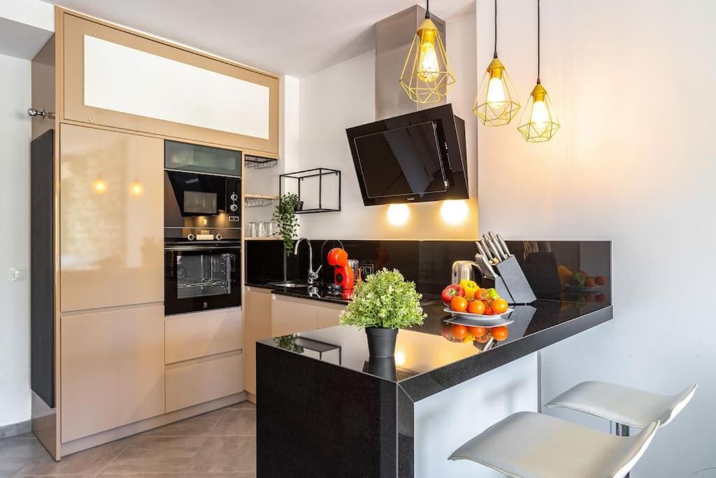 Oleholidays 715 Romana Playa Junto Al Mar Apartment *