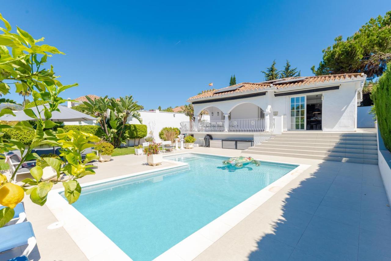 Modern With Heated Pool & Bbq Next To The * Marbella