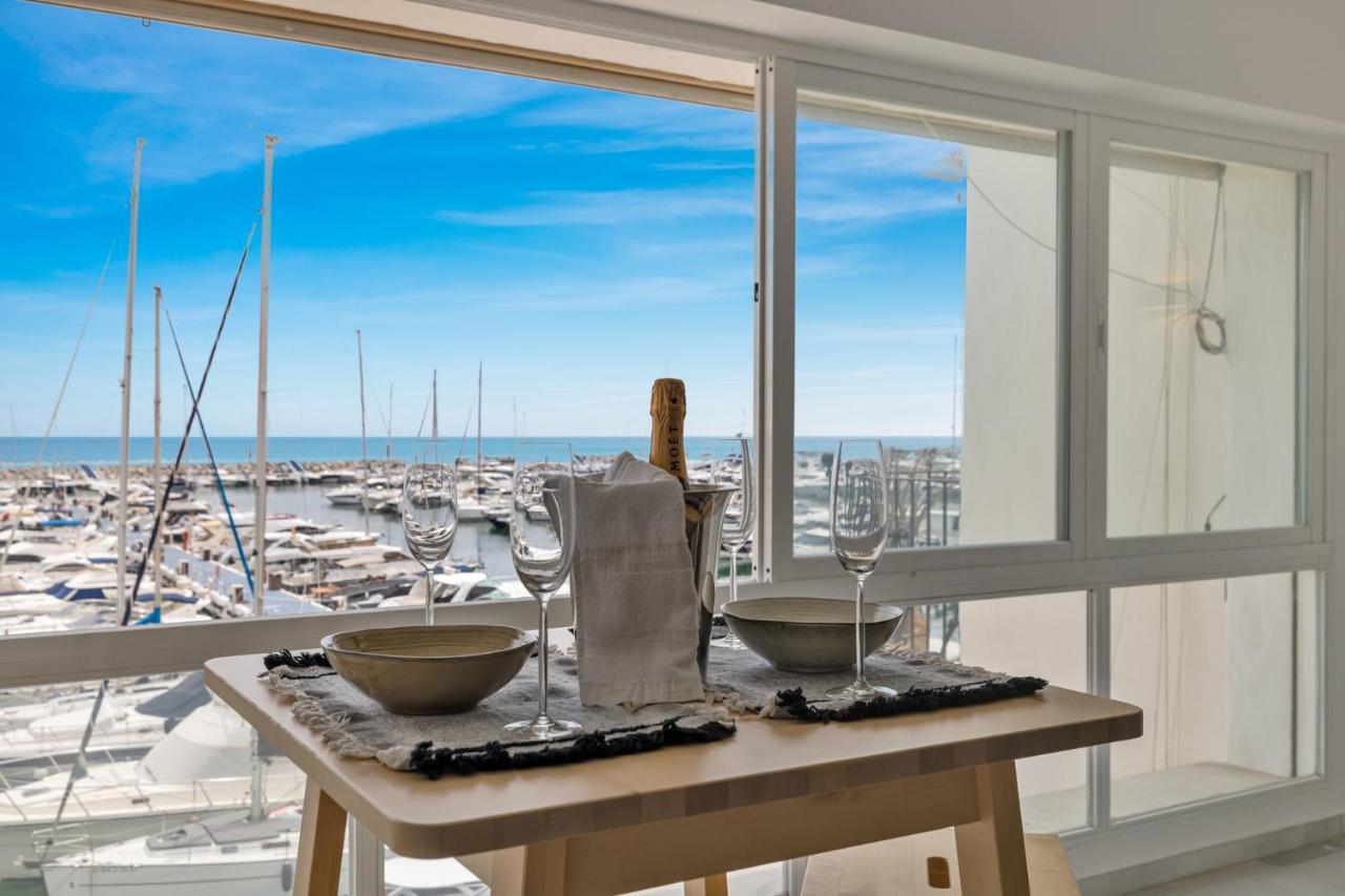 Apartamento Luxurious Frontline Penthouse In Puerto Banus *