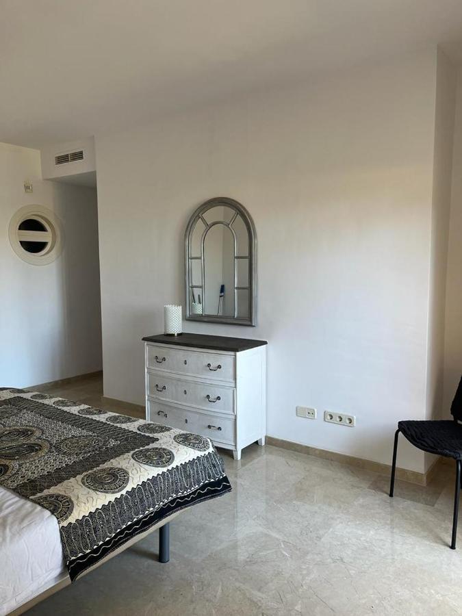 Apartment New Refurnished Elviria Hills