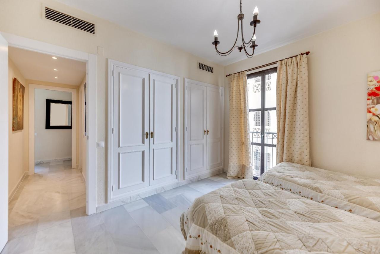 Puerto Banus2 Beachfront And Pools Apartment *