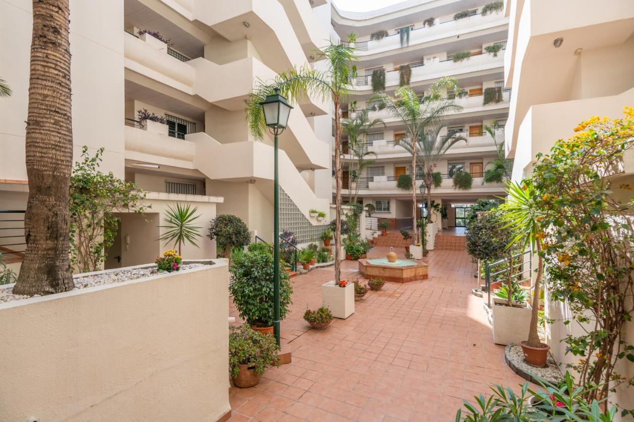 Apartment Hacienda De Guadalmina By Rent Me *