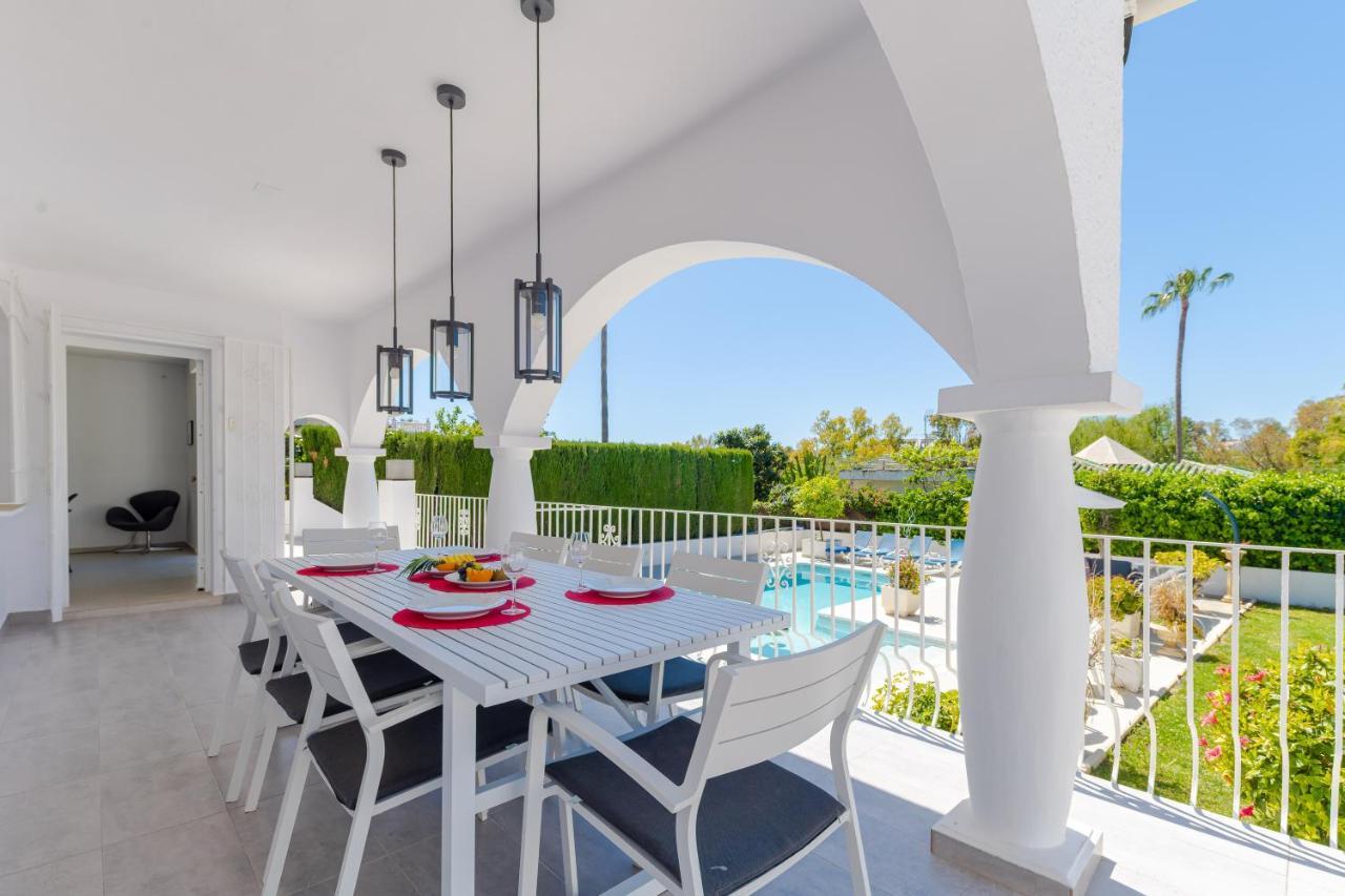 Modern With Heated Pool & Bbq Next To The * Marbella