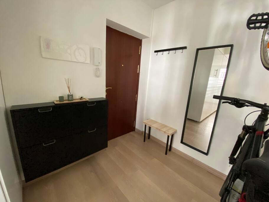 Feeling Apartment