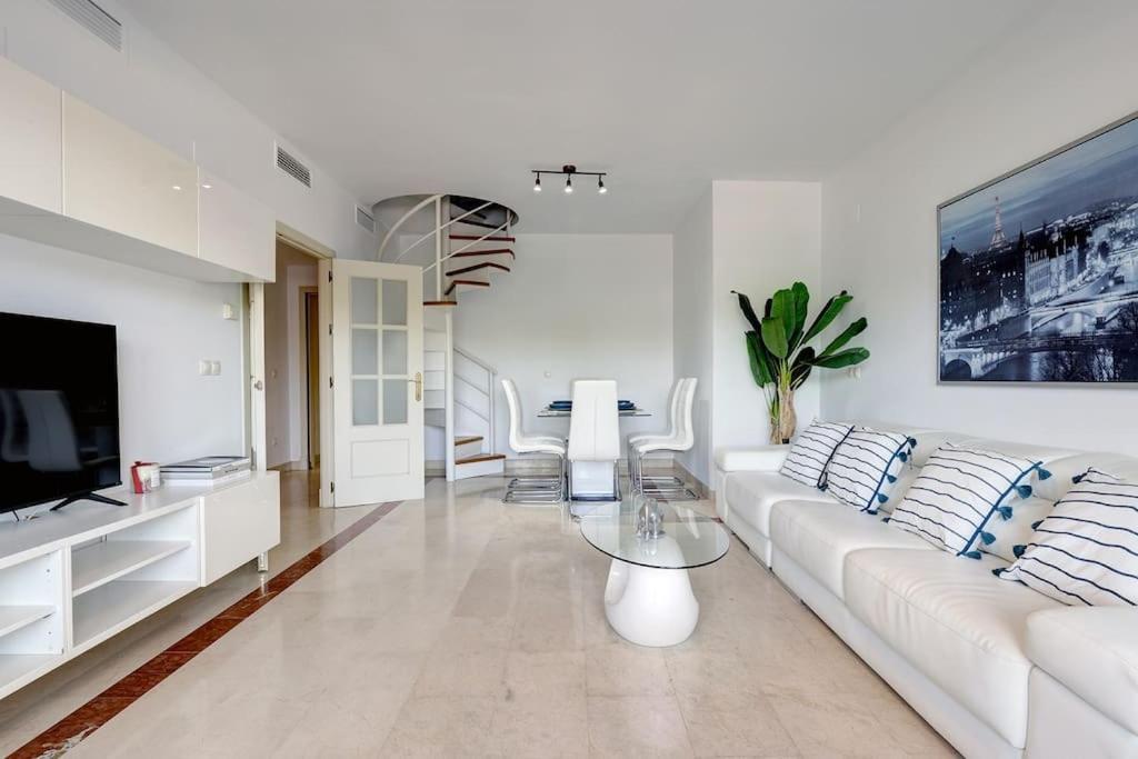 Stunning Duplex 5 Minutes From Puerto Banus * Marbella