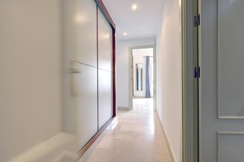 Stunning Duplex 5 Minutes From Puerto Banus Apartment
