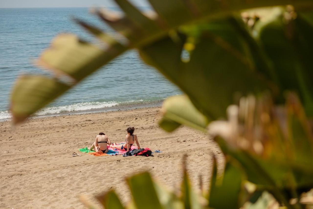 Vacation Home In The Best Location, With Terrace, Pool And Bbq, In Marbella Center *