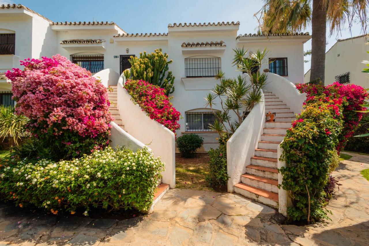 Vacation Home In The Best Location, With Terrace, Pool And Bbq, In Marbella Center * Marbella