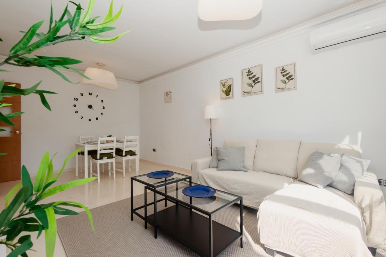 Vacation Home In The Best Location, With Terrace, Pool And Bbq, In Marbella Center Apartment *