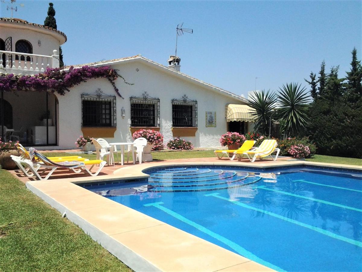 Spectacular Andalusian Linda Vista Playa - Big Private Pool, Bbq & 2 Parking Villa