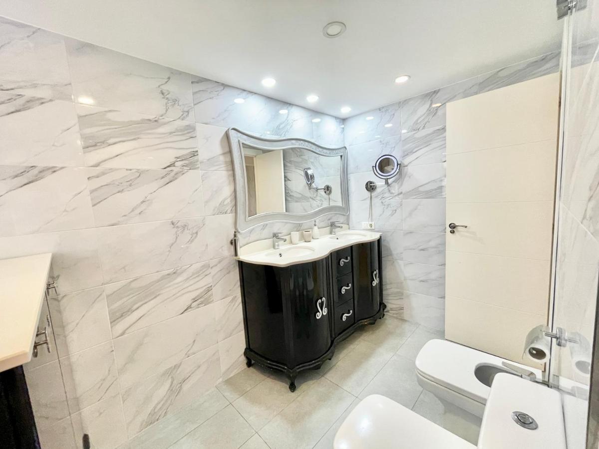 Del Mar Iii Seafront By Eaw Homes Apartment Marbella