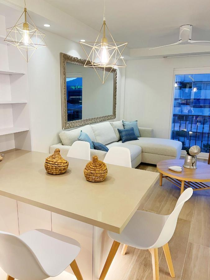 Modern New Apartment, Sea View And Private Parking Apartamento *