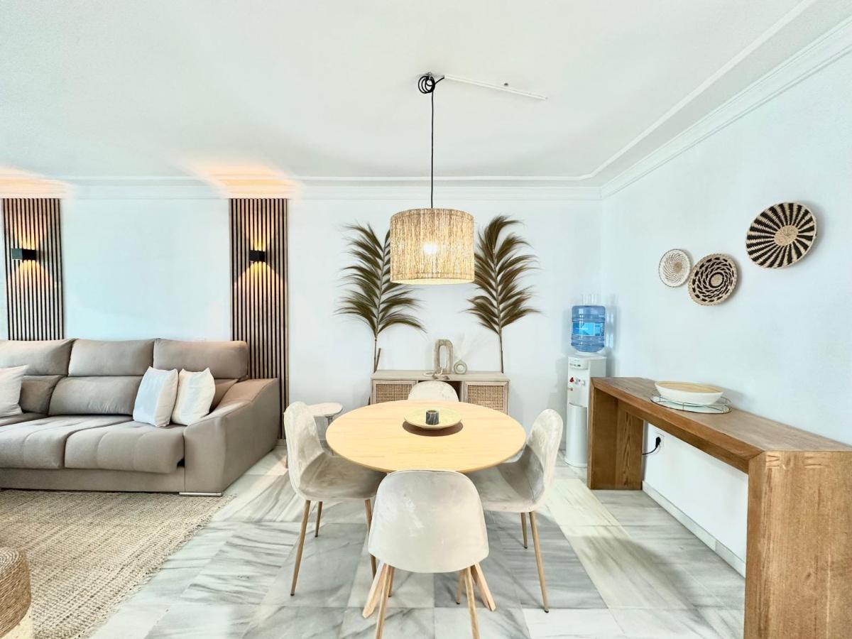 - New Modern Flat Nueva Andalucia In Puerto Banus - Exceptionnel Location *