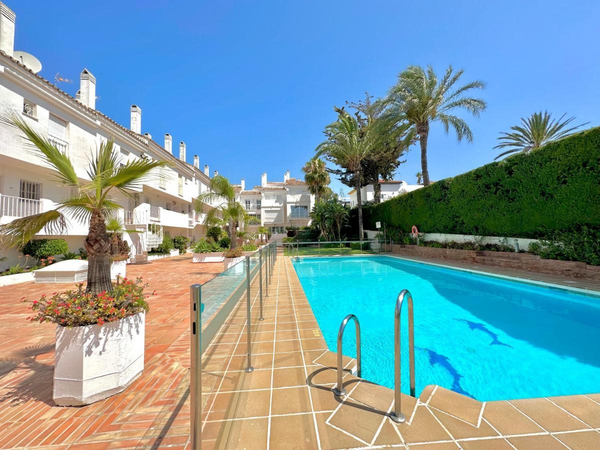 - New Modern Flat Nueva Andalucia In Puerto Banus - Exceptionnel Location *