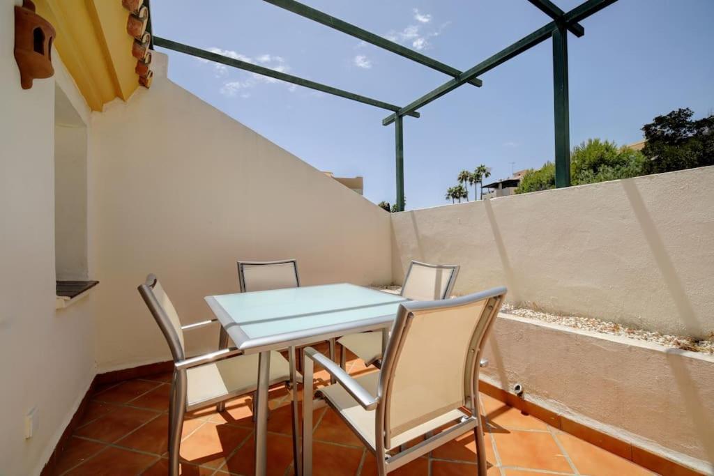 Puerto Banus Penthouse Duplex Corner Apartment *