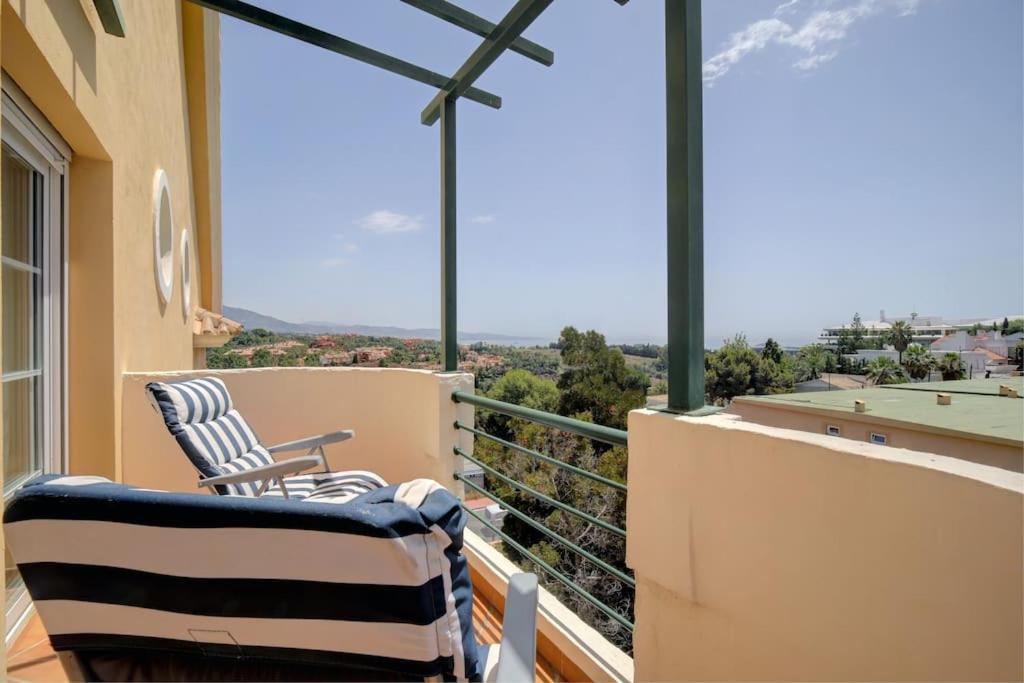 Puerto Banus Penthouse Duplex Corner Apartment *