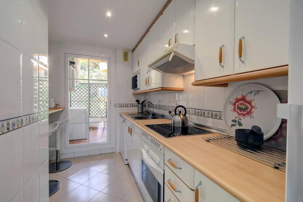 Puerto Banus Penthouse Duplex Corner Apartment *