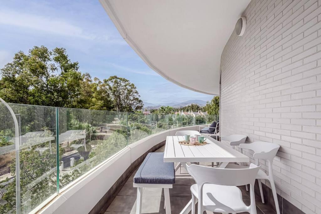 Modern 2 Bedroom Rooftop Pool + Gym Rdr328 Apartment Marbella