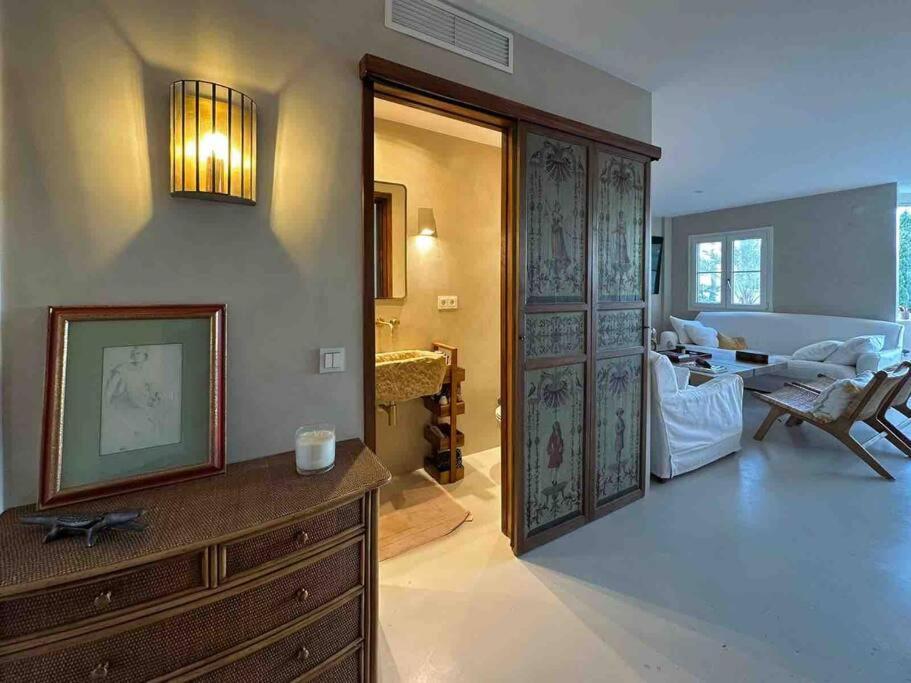 Modern 2 Bedroom In Real Appartement