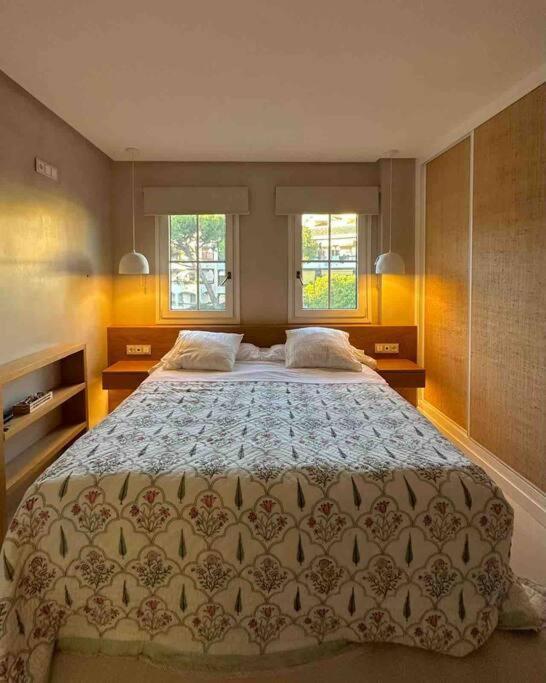 Appartement Modern 2 Bedroom In Real
