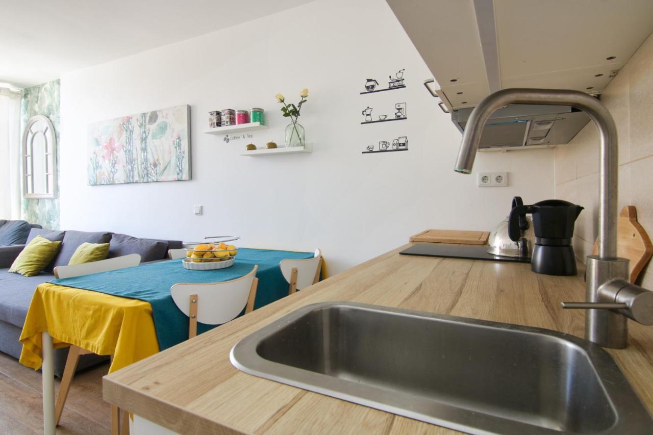 & Pool By Homing Marbella