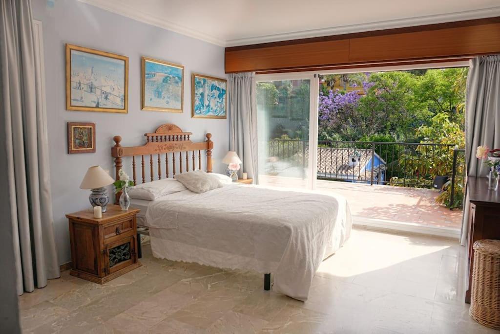 Villa Private & Pool Nr Puerto Banus Marbella
