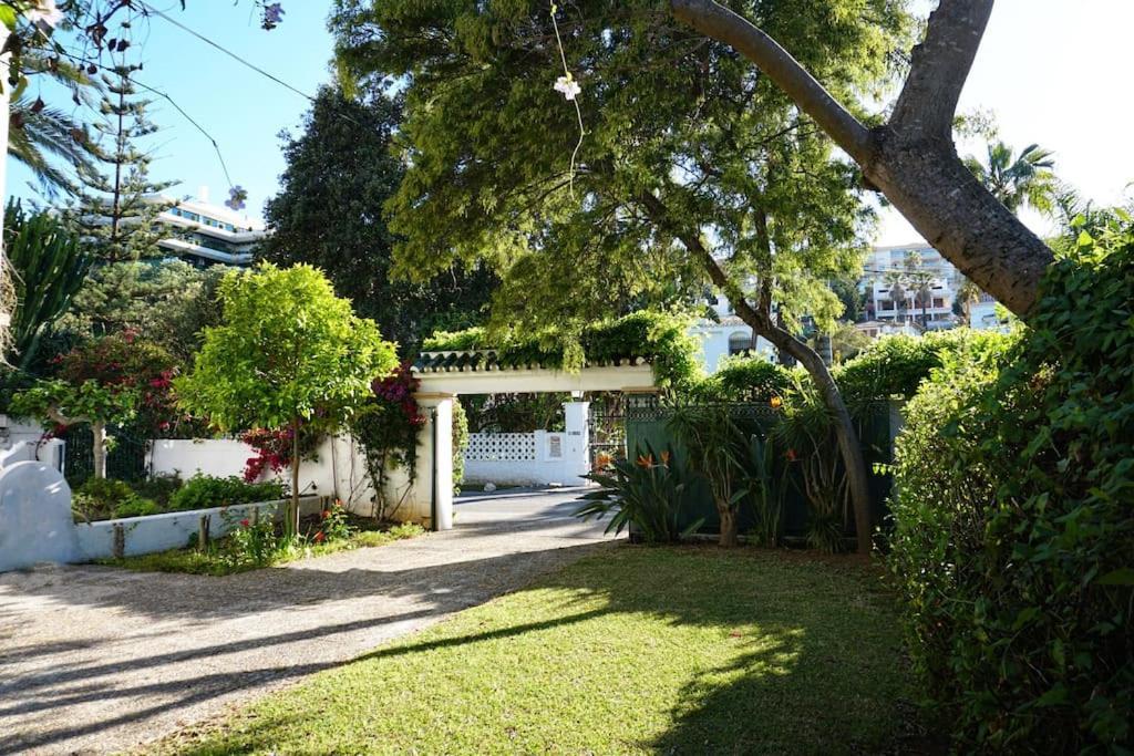 Private & Pool Nr Puerto Banus Marbella