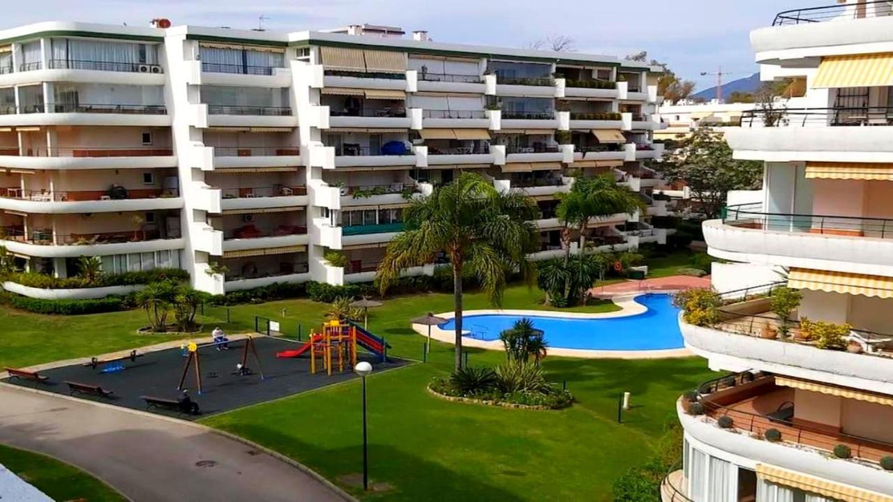 En Junto A Campos De Golf Apartment *