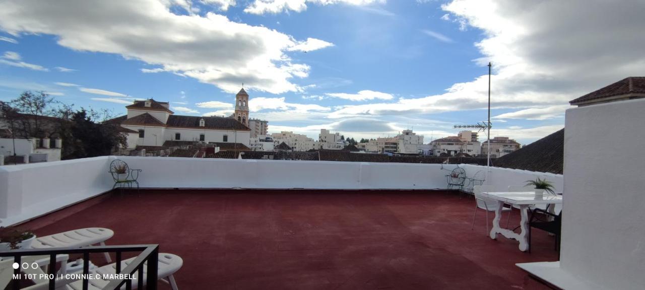 Big And Cozy With A Big Terrace In The Center Of The Old Town *