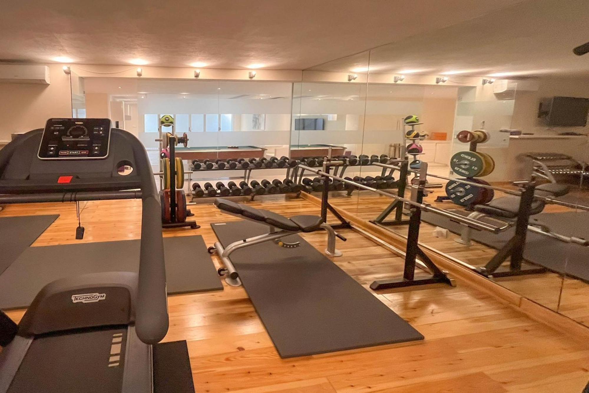 Villa New Zacaluca Pool Sauna & Gym - Happy Rentals