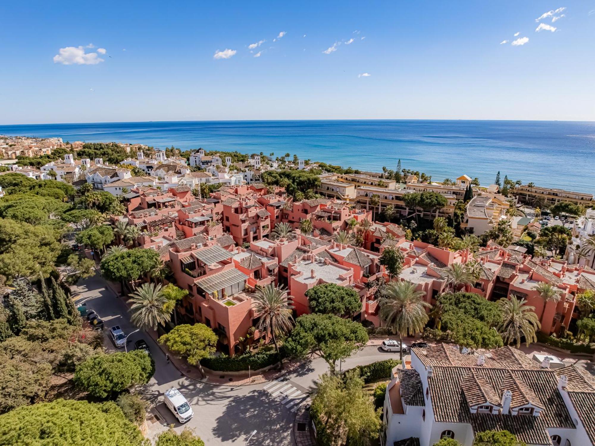 Secret View Elviria Gardens * Marbella