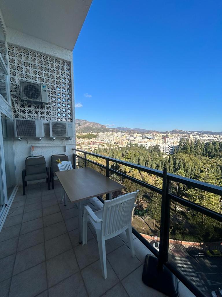 Skol 925a By Completely Marbella