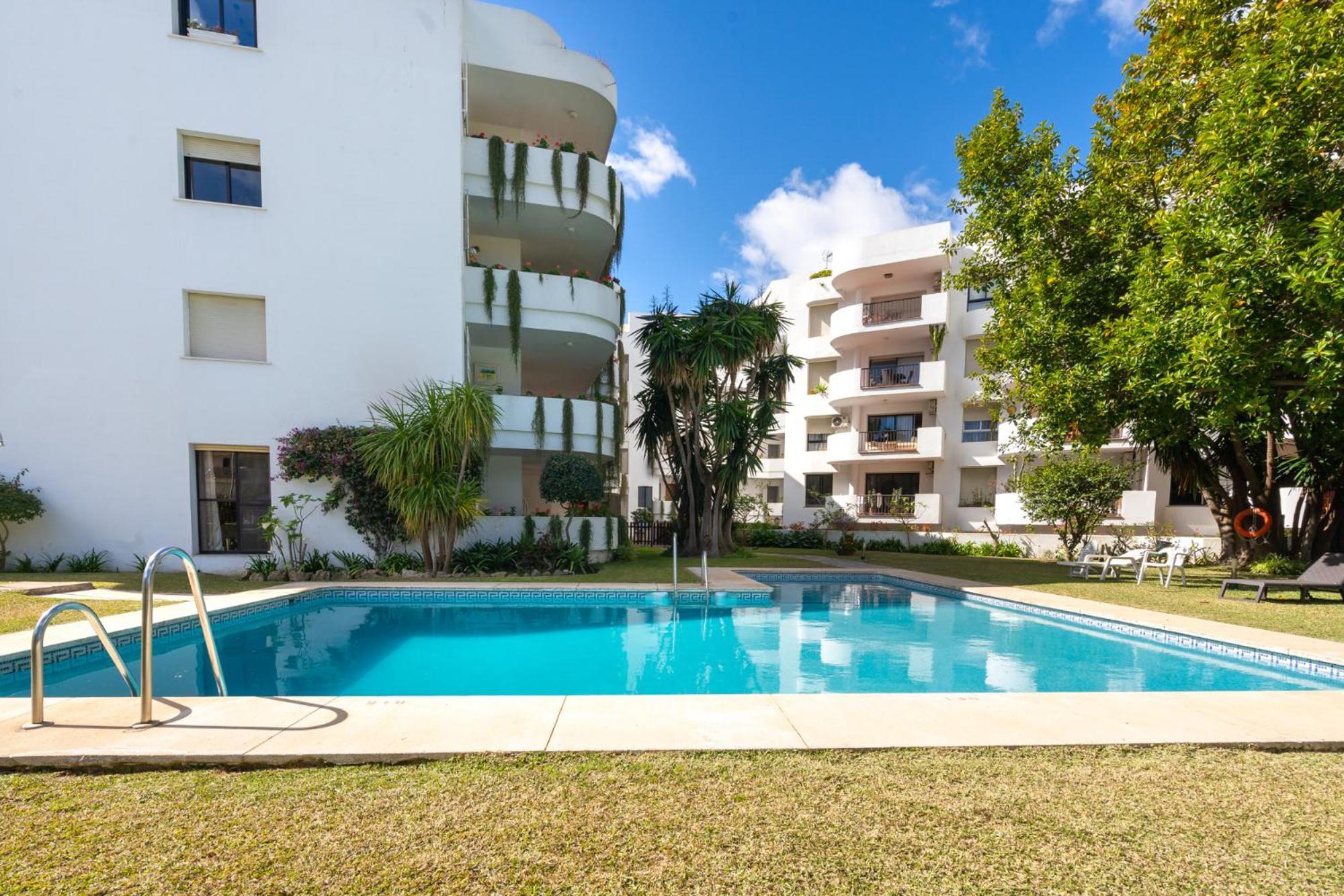 Puerto Banus Two Bedroom Luxurious With Parking Apartment Marbella