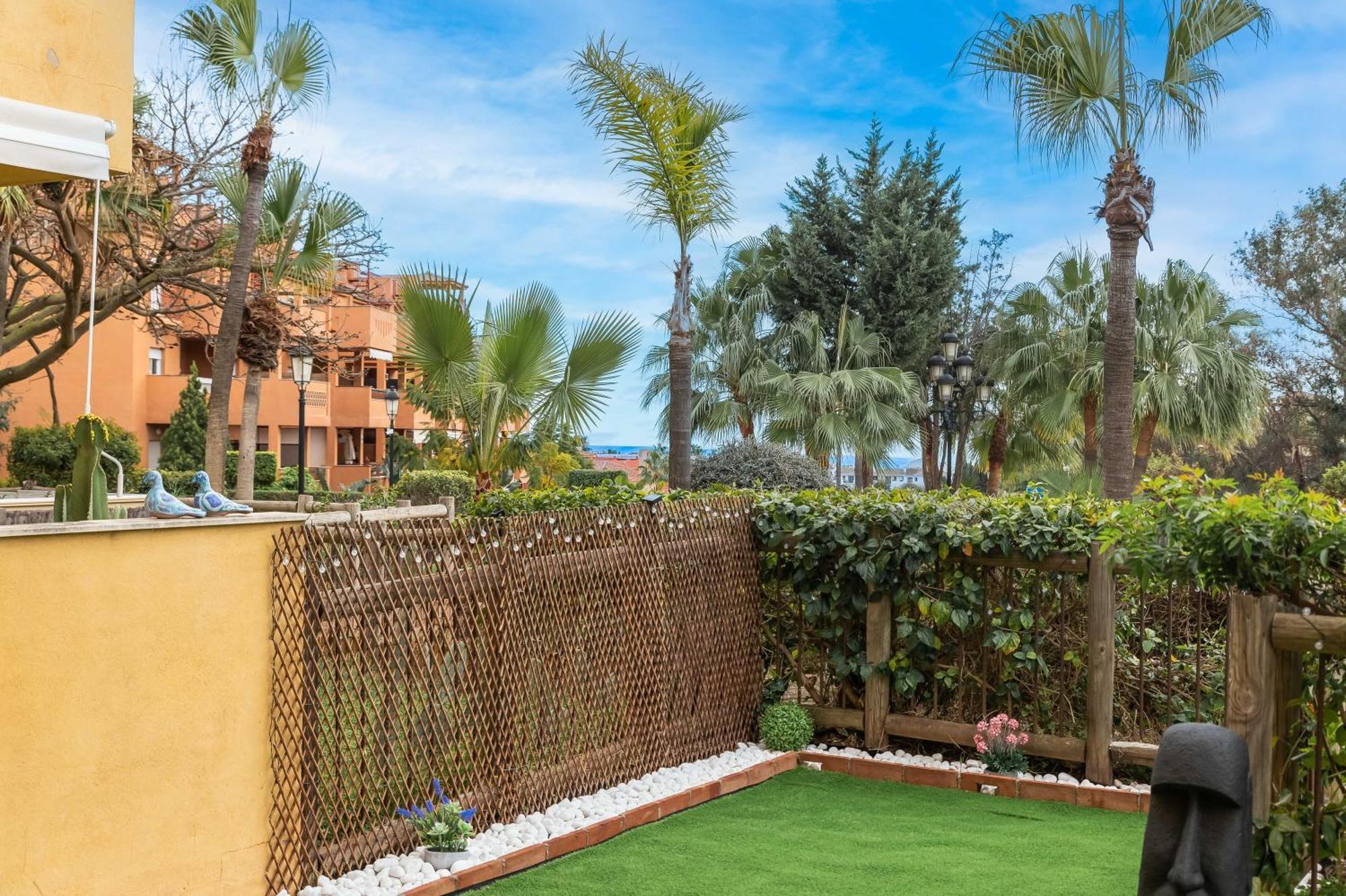 La Reserva Apartment *