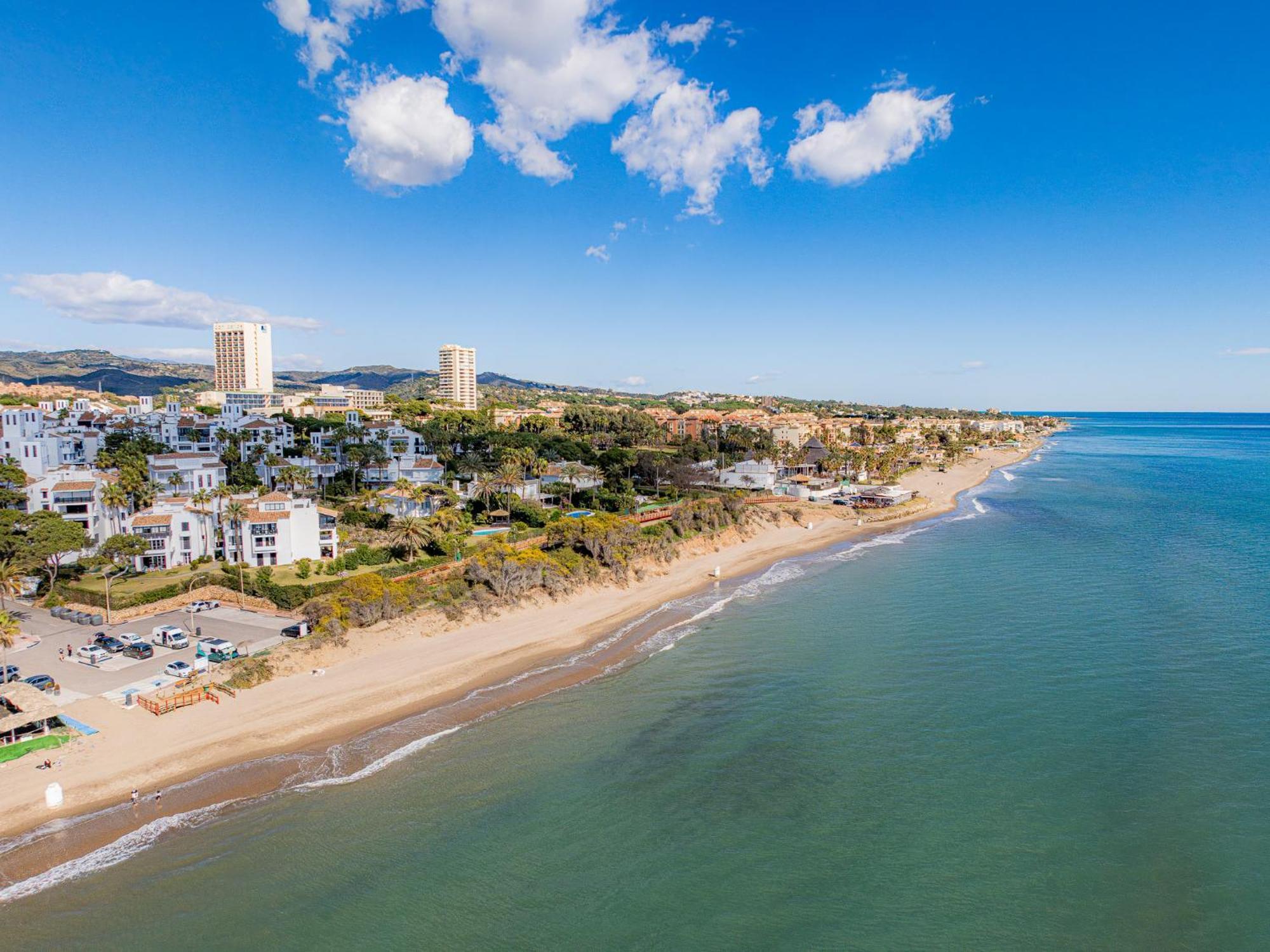 Secret View Elviria Gardens Apartment *